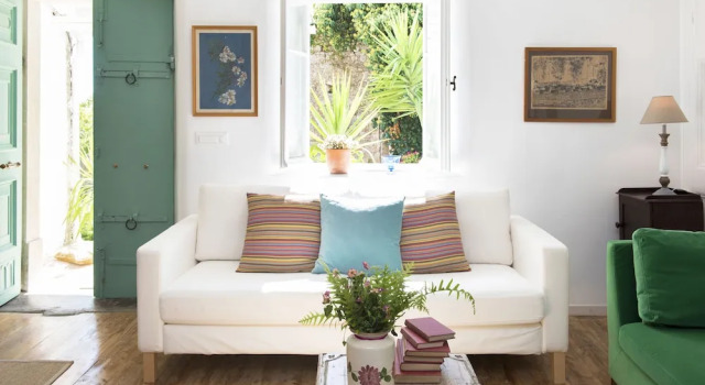 White Jasmine Cottage