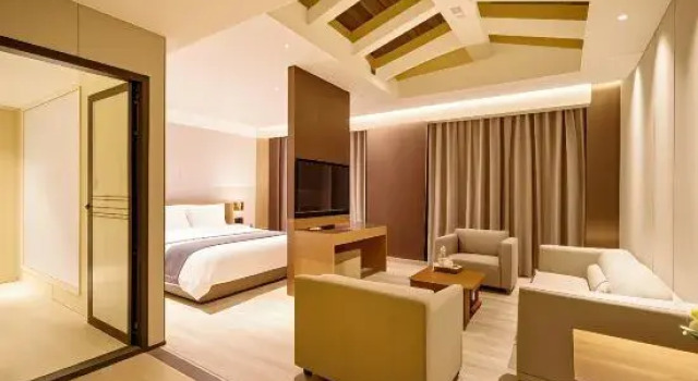 Люкс Yujialong Hotel Yucheng (Lushan Road)