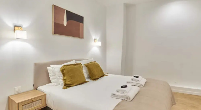 Charming AC Apartment - Buttes Chaumont Park, Забронировать Апартаменты/квартира Париж Иль-де-Франс, рядом с Концертный зал «Зенит Париж»