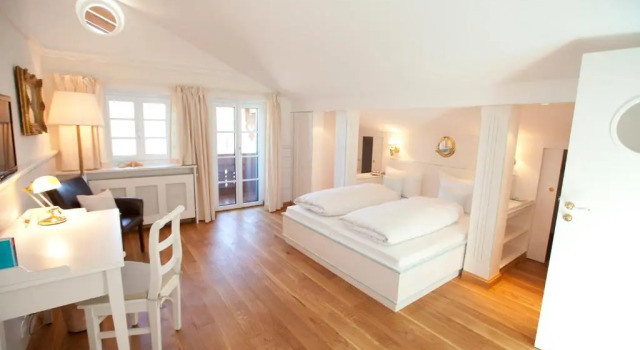 Landhaus Marinella Hotel Garni