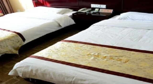 Jincheng Business Hotel, Prenota Hotel Weinan Shaanxi