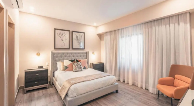 Regatta Living II With Breakfast Included - 305