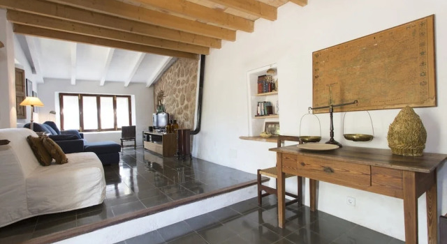 Es Coco Mountain Cottage in Sóller by PriorityVillas, Book Villa Sóller 