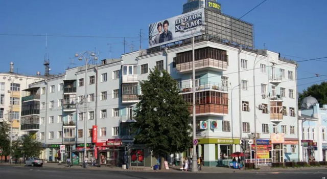 B&B на Ленина 36, Забронировать Хостел Отели Городского округа Екатеринбурга - Северный управленческий округ с парковкой, Парковка