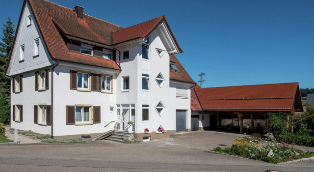 Cozy Apartment in Schwenningen with Garden, Забронировать Апартаменты/квартира Филлинген-Швеннинген Шварцвальд