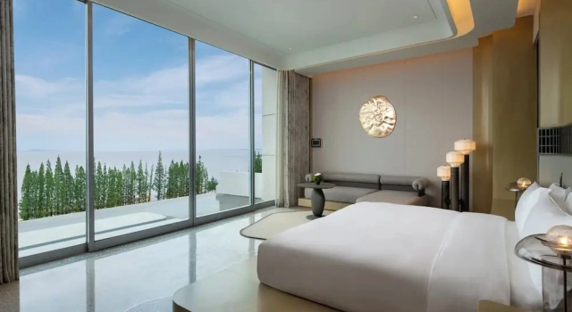 Двухместный номер Classic с балконом InterContinental Huzhou Taihu South by IHG
