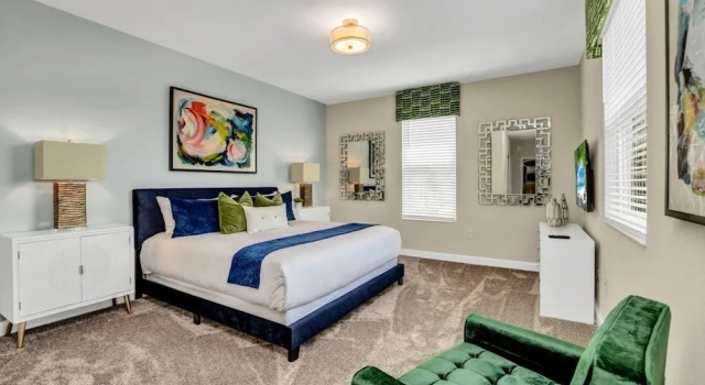 "boutique" Style Home Near Disney! 5 Bedroom Home by RedAwning, Rezerwuj Hotel Kissimmee Kissimmee