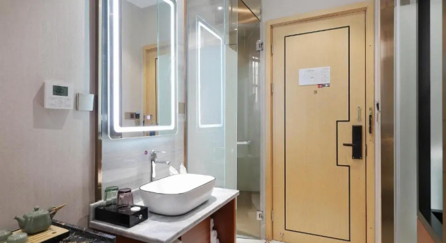 Семейный номер Standard Shanghai Menglong Hotel Management