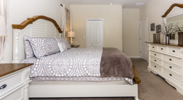 Deluxe 7Bd with Pool Close to Disney   CG 1406