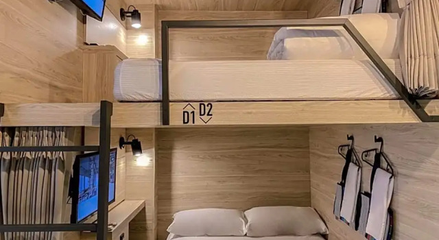 Кровать в общем номере Island Hearth Chiayi