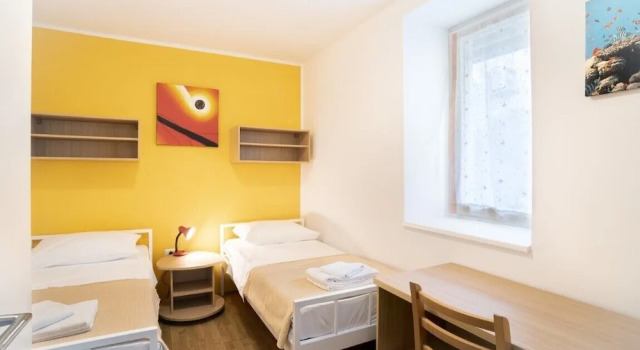 Семейные апартаменты с 2 комнатами Apartments MEDVED in the historic center