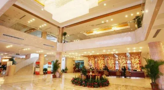 Jixi International Hotel, Prenota Hotel Hotel a Anhui con piscina, Piscina