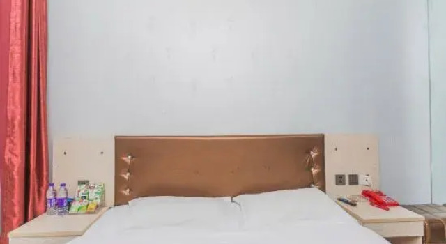 Люкс Chocolate Boutique Hotel (Harbin Nongda Shop)