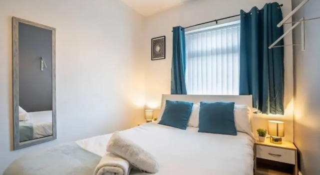 3 Bed Flat-close to City Centre
