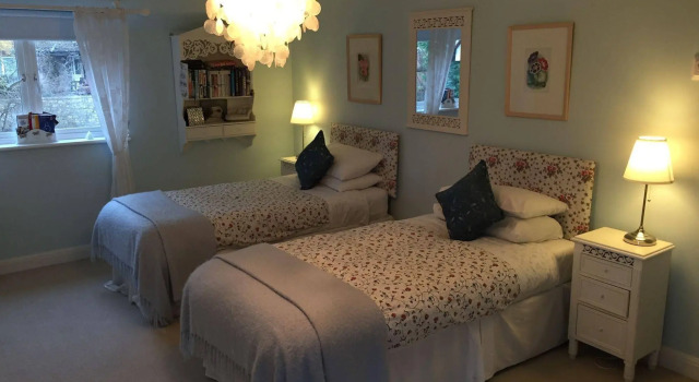 Gidleigh House B&B, Rezerwuj Bed and Breakfast Oksford Oxfordshire