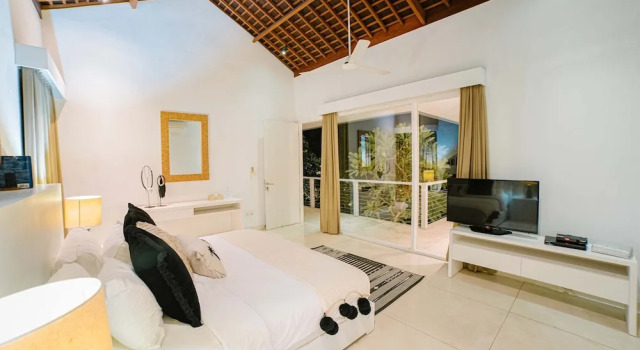 Вилла Deluxe с 3 комнатами с красивым видом из окна CassaMia Bali - Spacious Luxury 5 Bedroom Villa