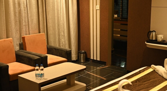 Krishna International Hotel, Prenota Hotel Digha West Bengal