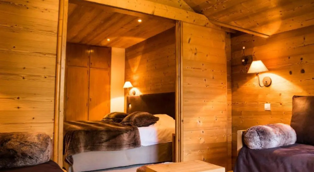 Четырёхместный номер Standard Chalet Hôtel Les Airelles