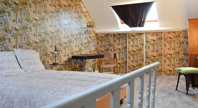 Memories, Rezervați Hotel Comines 