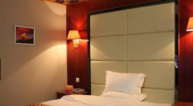 Fufanlin Hotel, Rezerwuj Hotel Hotele 3-gwiazdkowe w Xinjiang, 3*