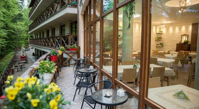 Hotel EUROPA - Górnicza Strzecha, Забронировать Отель Шклярска-Поремба Шклярская-Поремба, рядом с Szrenicka Ski Lift