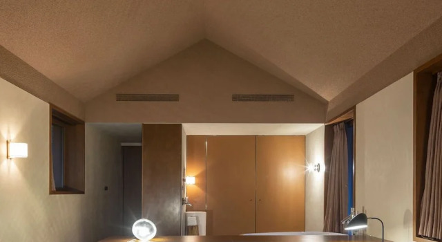 Номер Deluxe Sansa Village Boutique Hotel at Mutianyu Great Wall Adjoin to Mutianyu Great Wall - Room with the View of Great Wall - Chinese massage experience - Vehicle Shuttle Service - International Catering - SPA& Nail Beauty Facilities