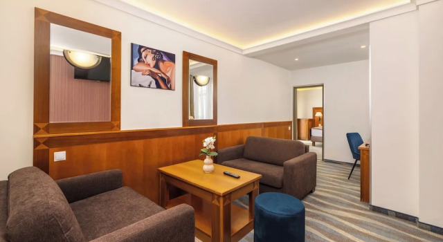 Номер Deluxe Carlton Hotel Buda Castle