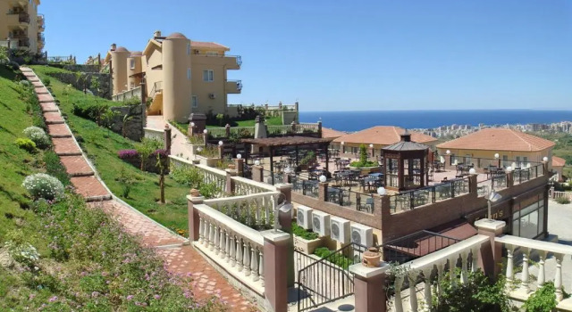 Апартаменты с балконом Goldctiy otel villa