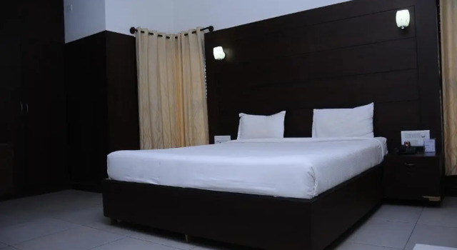 Nijaguna Resort & Spa - Near Brt Wildlife, Rezervovat Lázně / Resort Chamarajanagara Bangalore