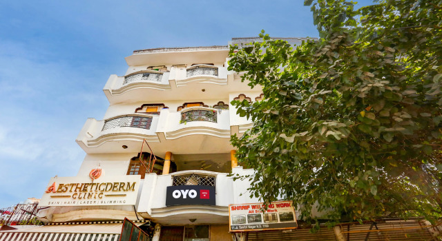 Hotel O KC, Забронировать Отель Отели Нью-Дели 3 звезды, рядом с Частная клиника Rosewalk Healthcare, 3*