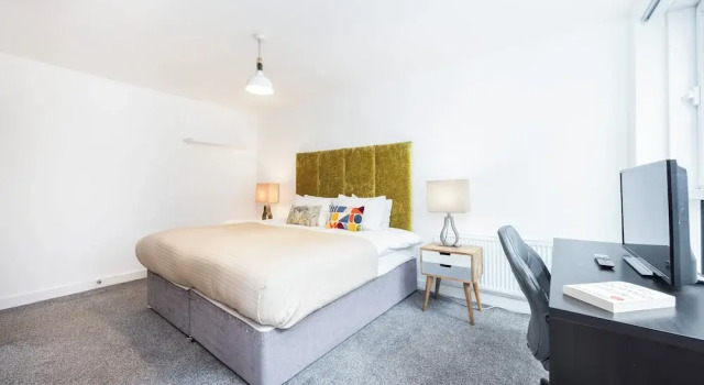 Ross Corner Executive 3 Bed Apartment