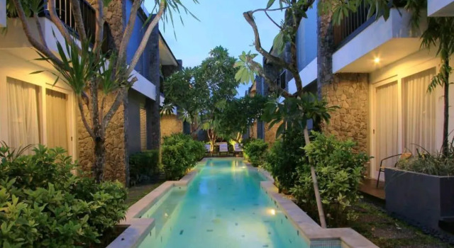 Люкс The Kanjeng Suites Villas Seminyak