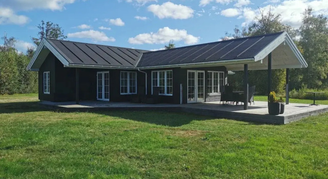 Modern Holiday Home With Partial Sea Views in Læsø, Denmark, Rezerwuj Dom wakacyjny Laeso Island Dania