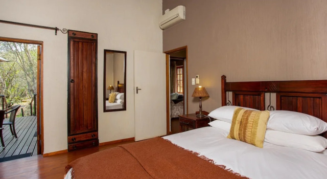 Коттедж Deluxe с 2 комнатами Whispering Pines Country Estate