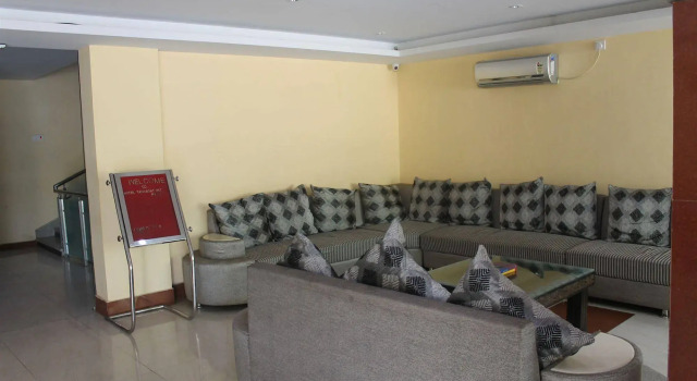 Hotel Tathagat International