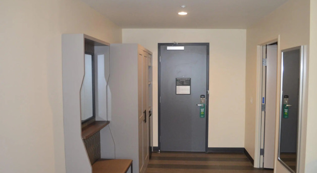 Номер Standard Holiday Inn - NW Houston Beltway 8 by IHG