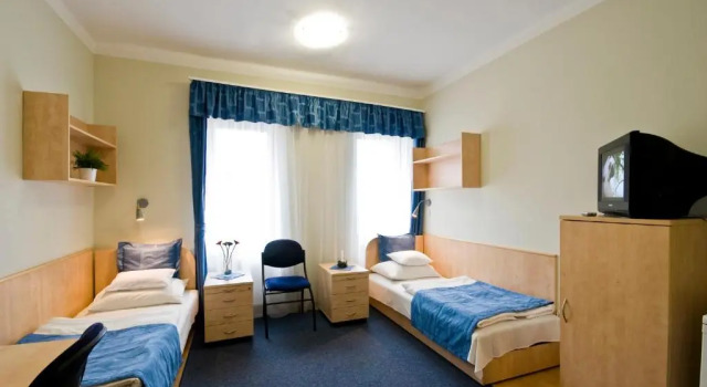 Hotel Kerpely, Rezervovat Hotel Dunaújváros 