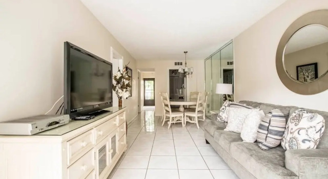 Le Cartier 325 - Condo 4 People, Sunny Isles, Varaa Hotelli Hotellit Miami Beach uima-altaalla, Uima-allas