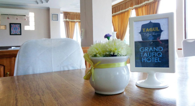 Grand Taufiq Hotel