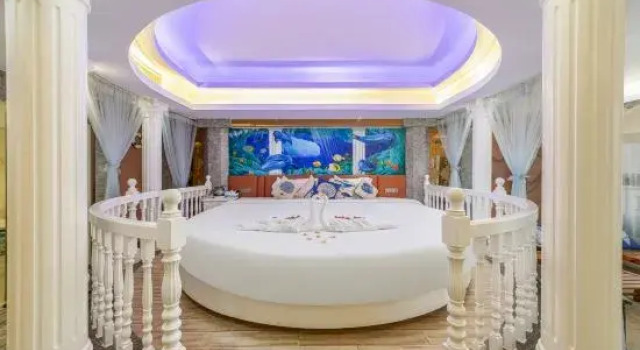 Люкс Huangma Hoilday Island Style Hotel