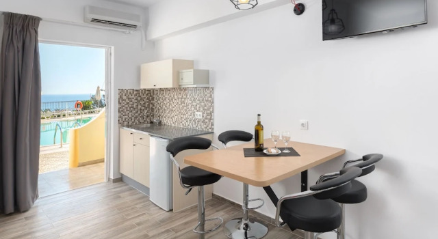 Habitación triple Estándar con vista al mar Pefkos View Apartments