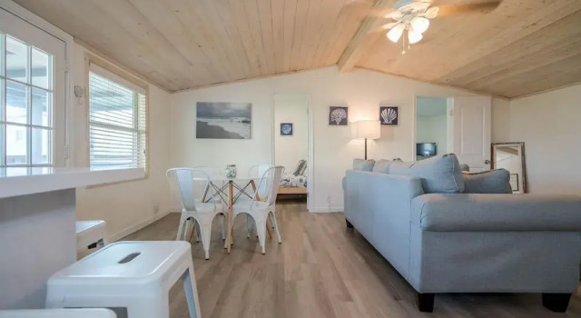 Cast A Waves - Great Beach Bungalow - Close To The Gulf