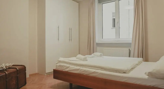 HeyMi Apartments Post