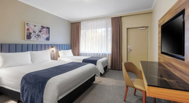 Номер Deluxe BEST WESTERN PLUS Travel Inn