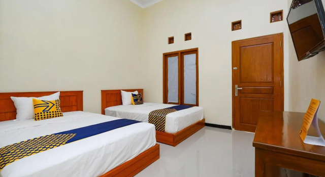SPOT ON 2790 Bintang Selatan Syariah, Réserver Hôtel Karanganyar Central Java
