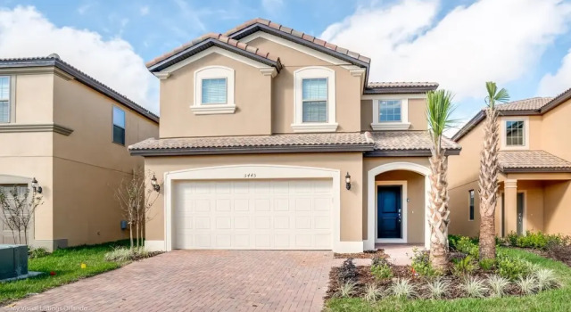 Cool and Modern 6 Bed 4 Ba Villa Game Room Pool 5445