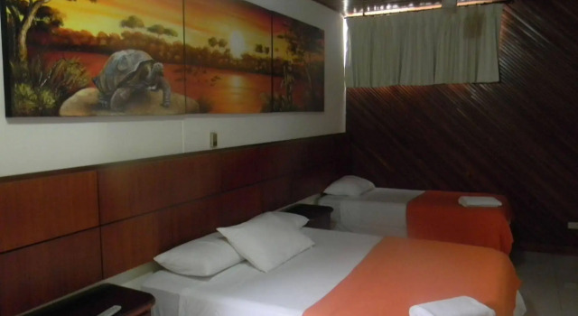 Murali Hostal Guayaquil, Book Hotel Hotels in Guayas with Breakfast, Breakfasts