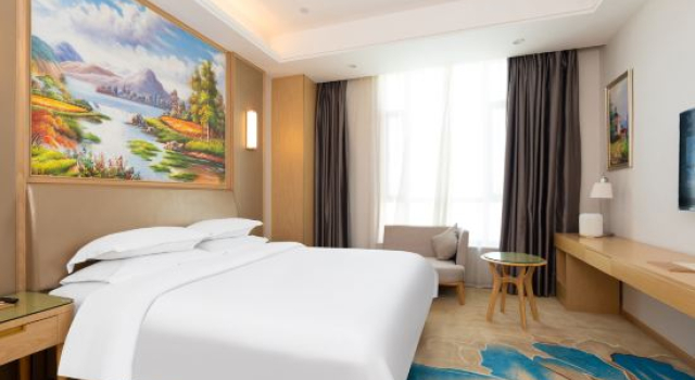 Люкс Executive Vienna International Hotel Kashnan Lake Road Ban Chaocheng Shop