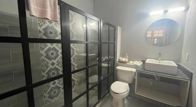 Семейная студия Cozy studio across from the Ocean E12