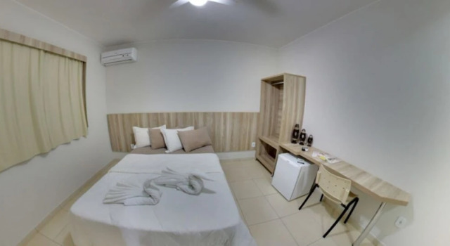 Hotel Topazio, Забронировать Отель Кристалина Гояс